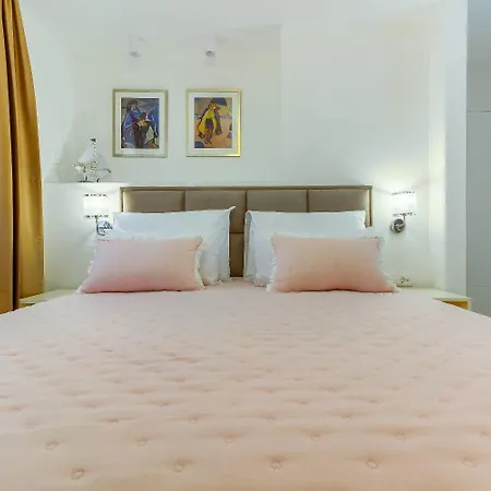 Luxury - City Centar Σπλιτ