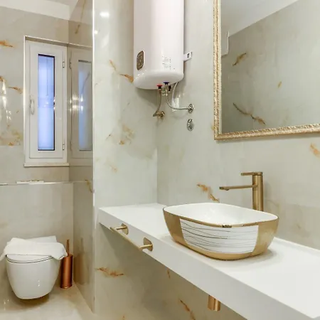 Luxury - City Centar 4* Σπλιτ