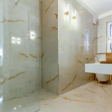 Luxury - City Centar
