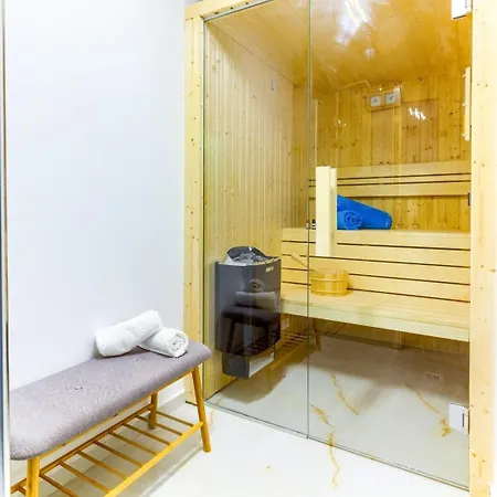 Luxury - City Centar 4* Σπλιτ