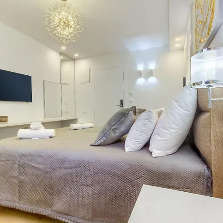Luxury - City Centar 4* Σπλιτ