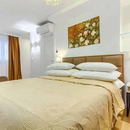 Πανσιόν Luxury - City Centar Σπλιτ